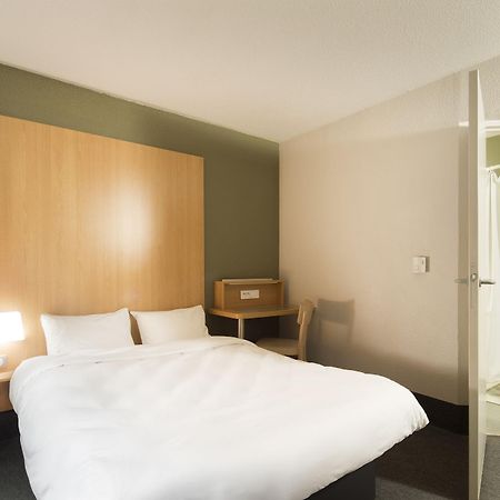 B&B Hotel Paris Romainville Noisy-Le-Sec Экстерьер фото